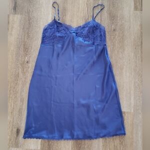 Mystique Intimates blue lace midi nightgown slip lingerie, Size M